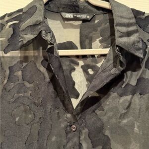 Zara Men's Casual Camouflage Shirt - Black and Gray
